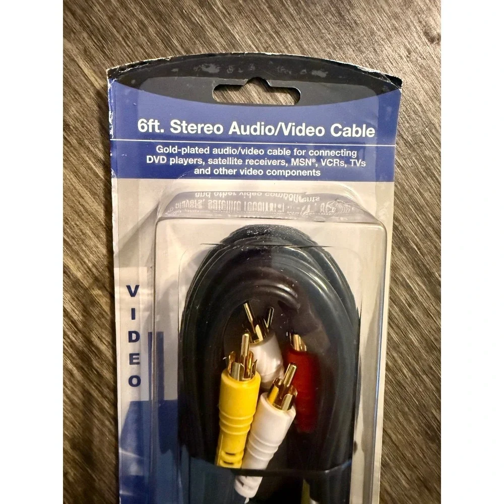 Recoton RCA Stereo Audio Video Cable 6ft Black NEW Gold Plated TSVG310 Composite